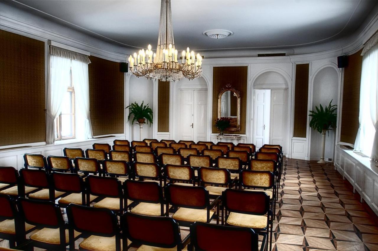 Zamek Dom Polonii Hotell Pułtusk